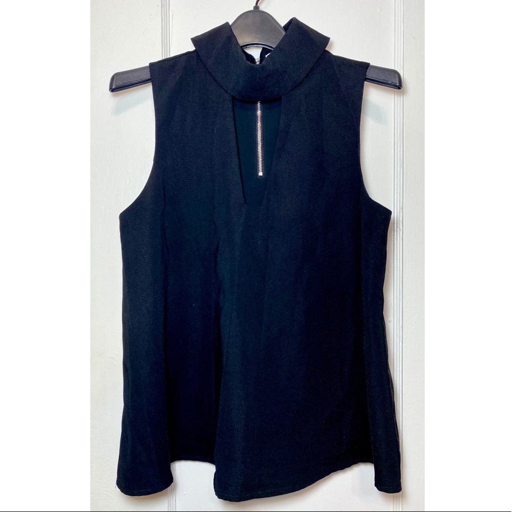 Sugarlips Black Collared Blouse Keyhole /Cutout With Back Zip & Flare Sz S